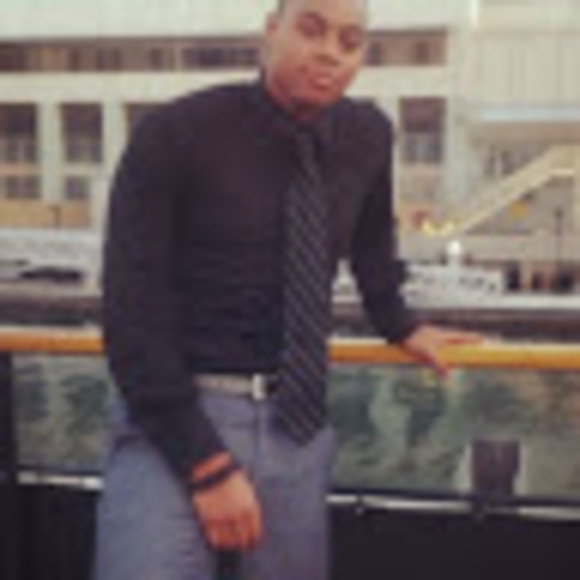 Meet your Posher, Kadeem - Picture 1 of 1